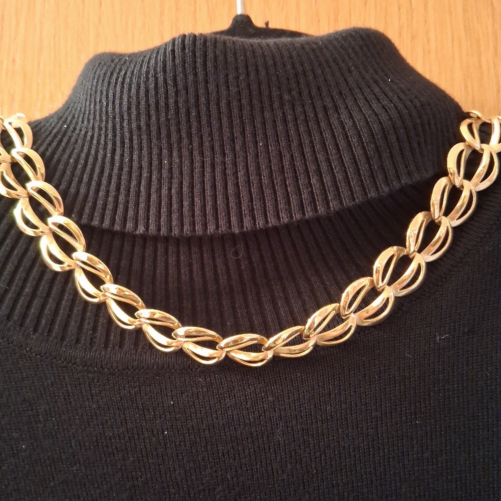 A pier Vintage Gold-Tone Designer Necklace